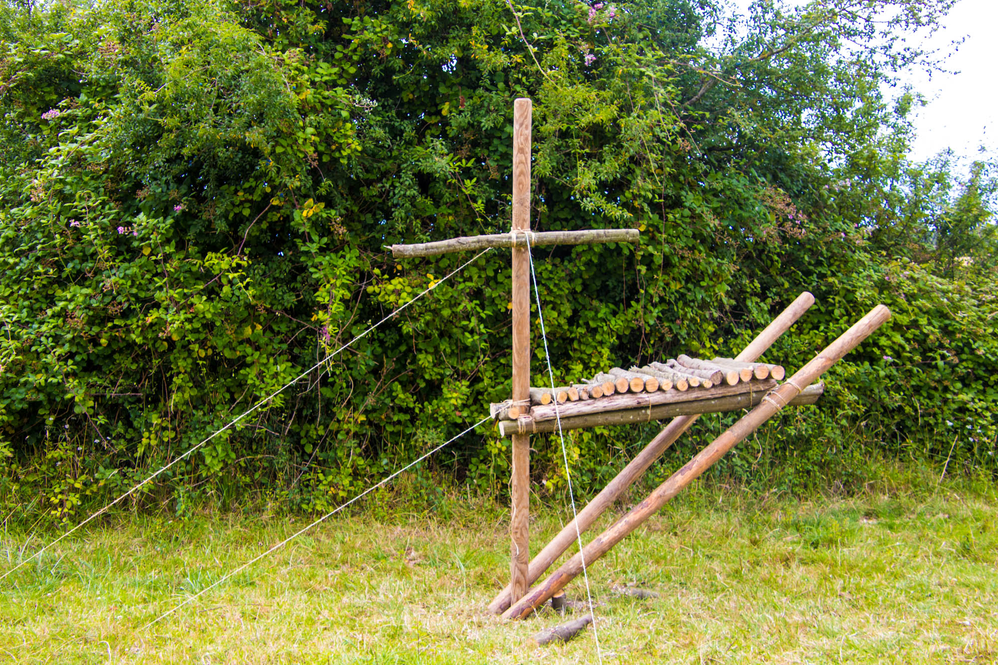 Construire un autel pour son camp scout