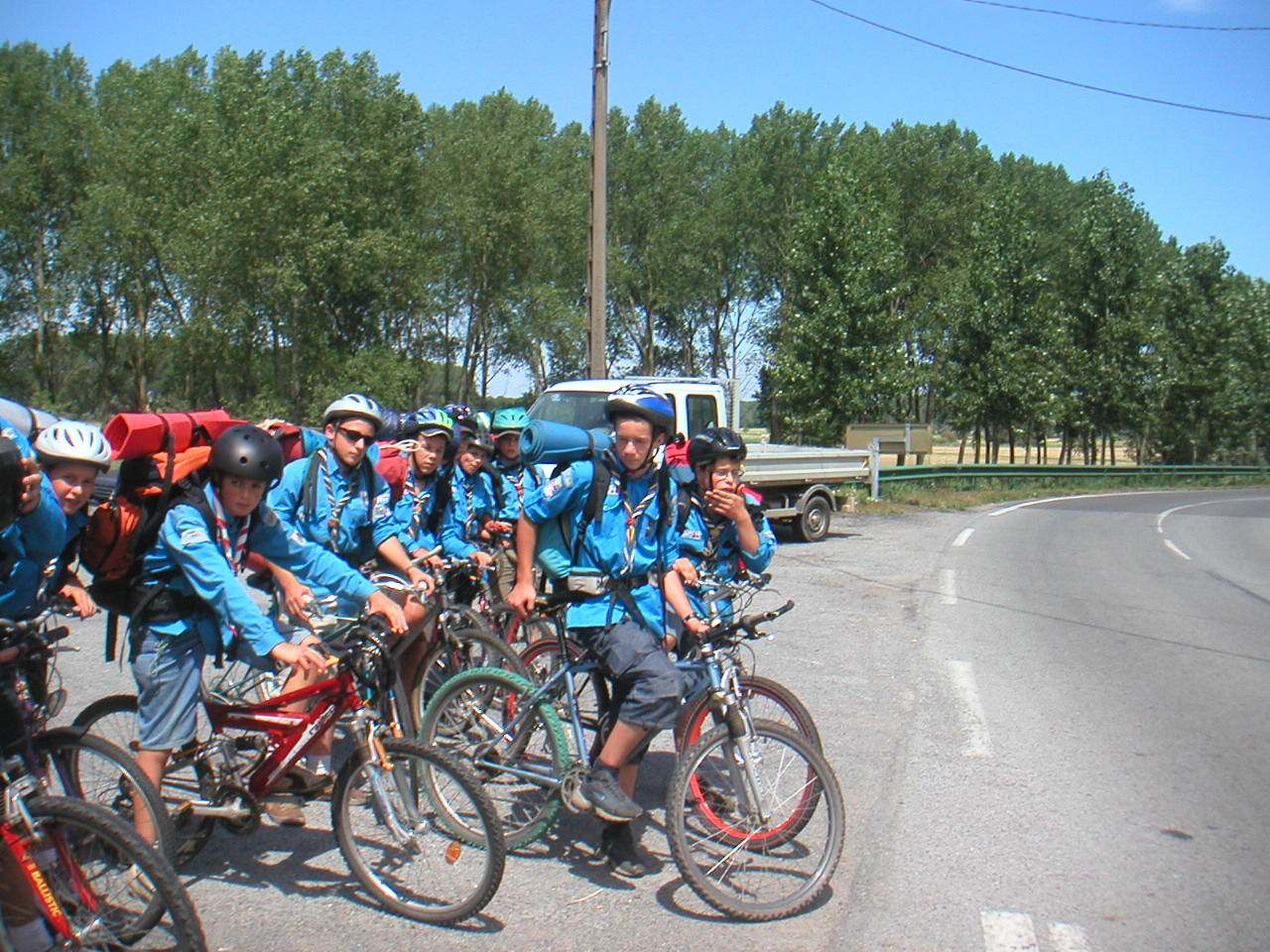 Les mousses se retrouvent pour un camp vélo et bateau à Redon