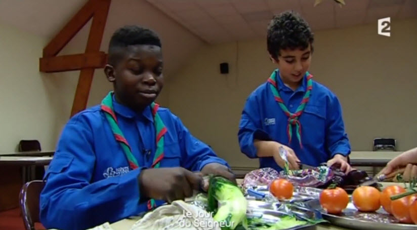 Le scoutisme en banlieue : aime les jeunes !