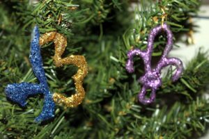 Décoration scoute pailletée en silicone arton5814-0c7