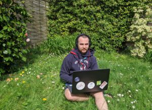 Jouer à des jeux de société en ligne arton6973-40f