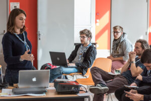 Rejoindre l'équipe de bénévoles arton820-4ff